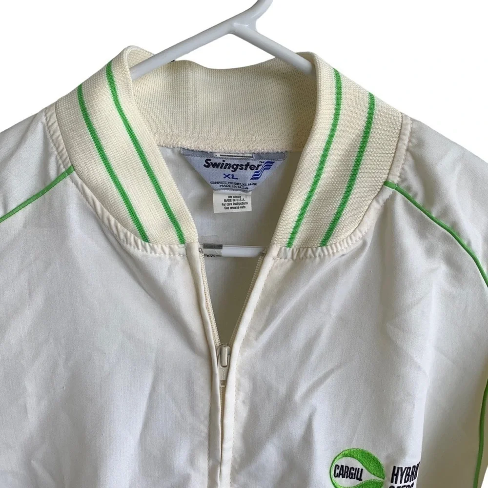 Vintage Cargill Hybrid Seeds Embroidered Logo Jacket Swingster Size XL Made USA